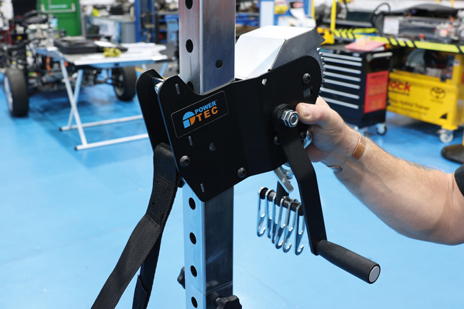 Power-TEC 92767 Pulling Tower - 600kg